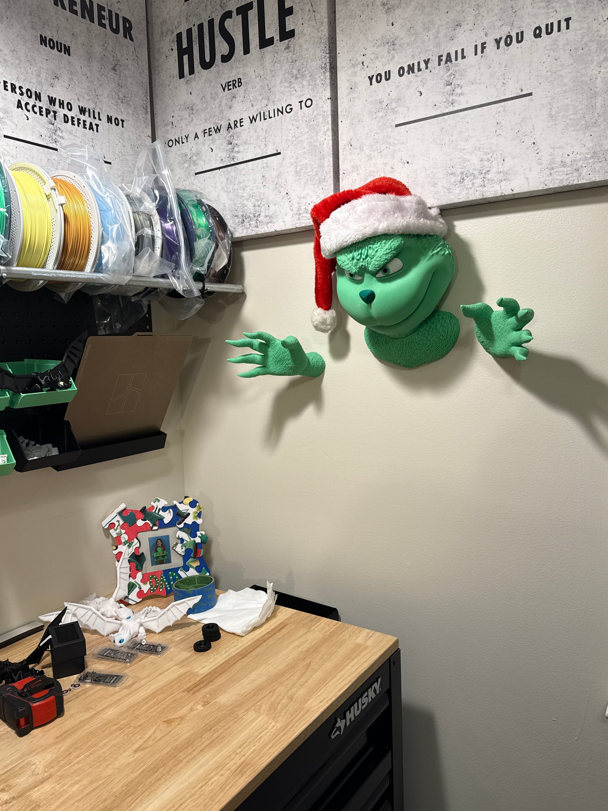 Grinch Wall Mount